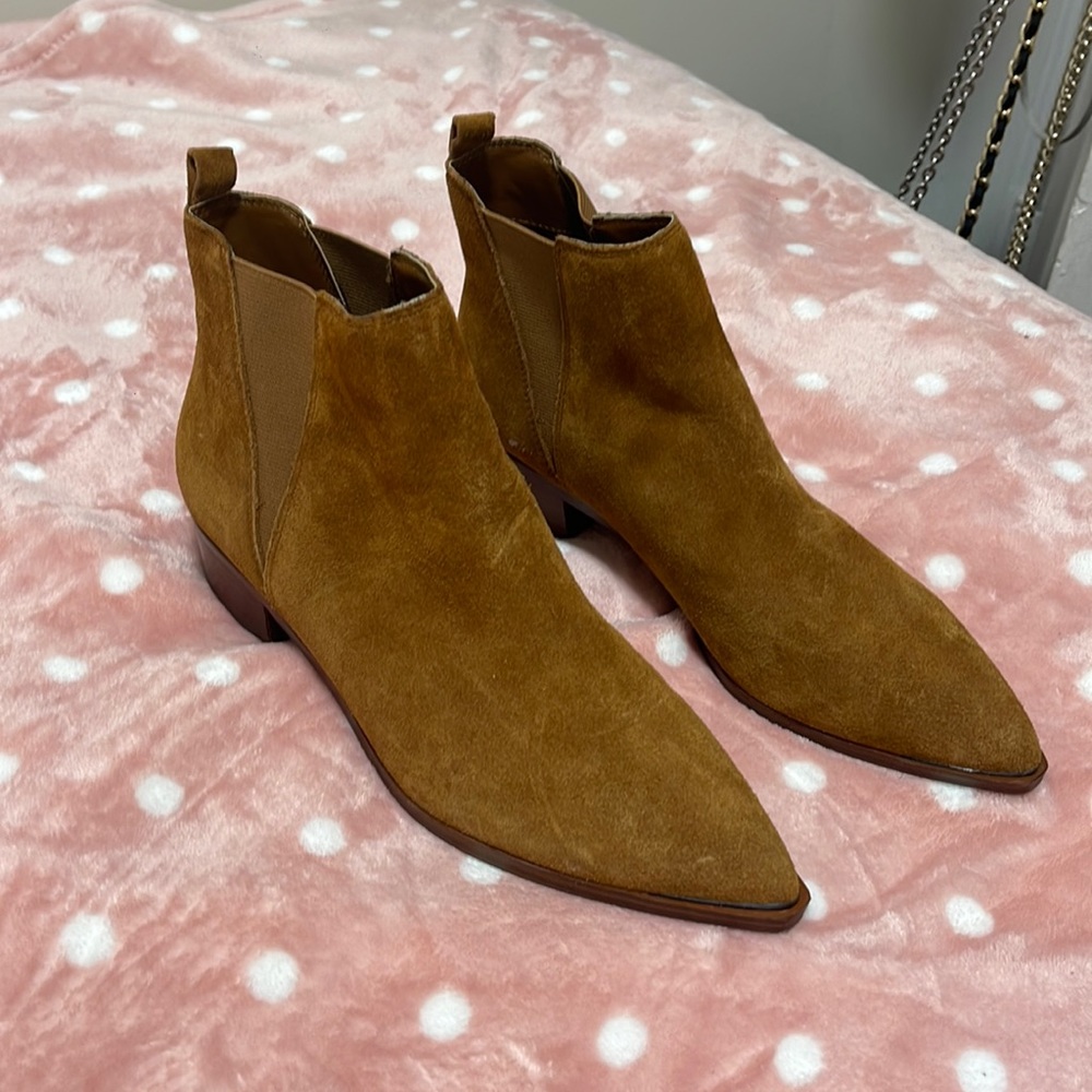 Marc Fisher Shoes
